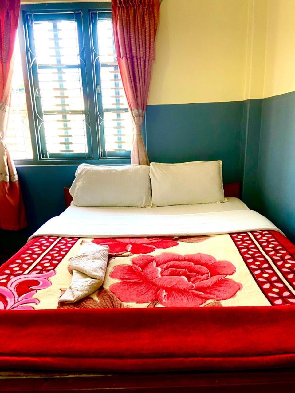 Hotel Piya Pvt Ltd بوكْرا المظهر الخارجي الصورة
