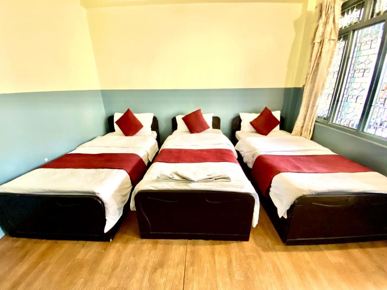 Hotel Piya Pvt Ltd بوكْرا الغرفة الصورة